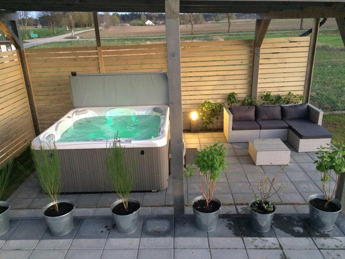 MikołajkiMleczarnia Z Prywatnym Jacuzzi别墅 外观 照片